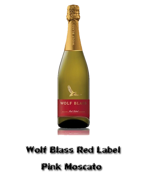 Wolf blass red label  (750ml) Alc.6.5% pink moscato